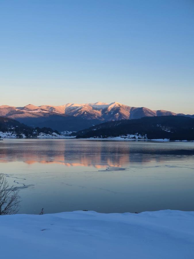La Hambare Chaletu *