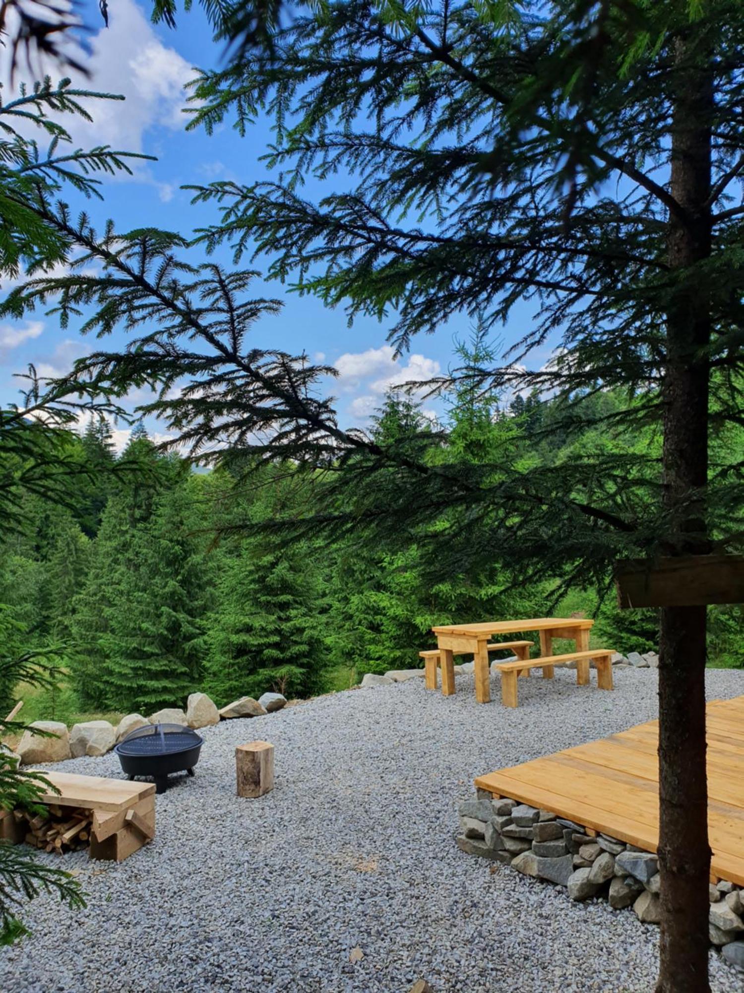 Chaletu La Hambare